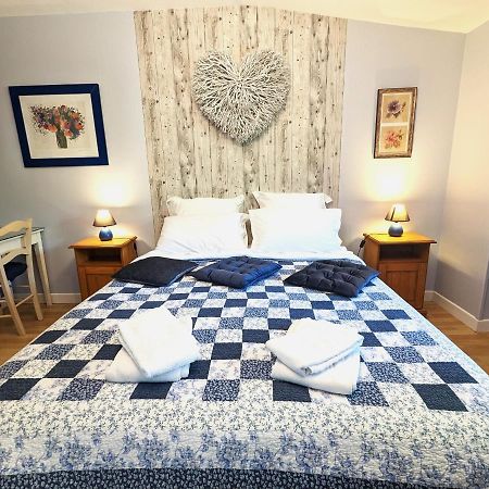 Hotel La Borie du Chevrier à Sainte-Croix-de-Beaumont Extérieur photo