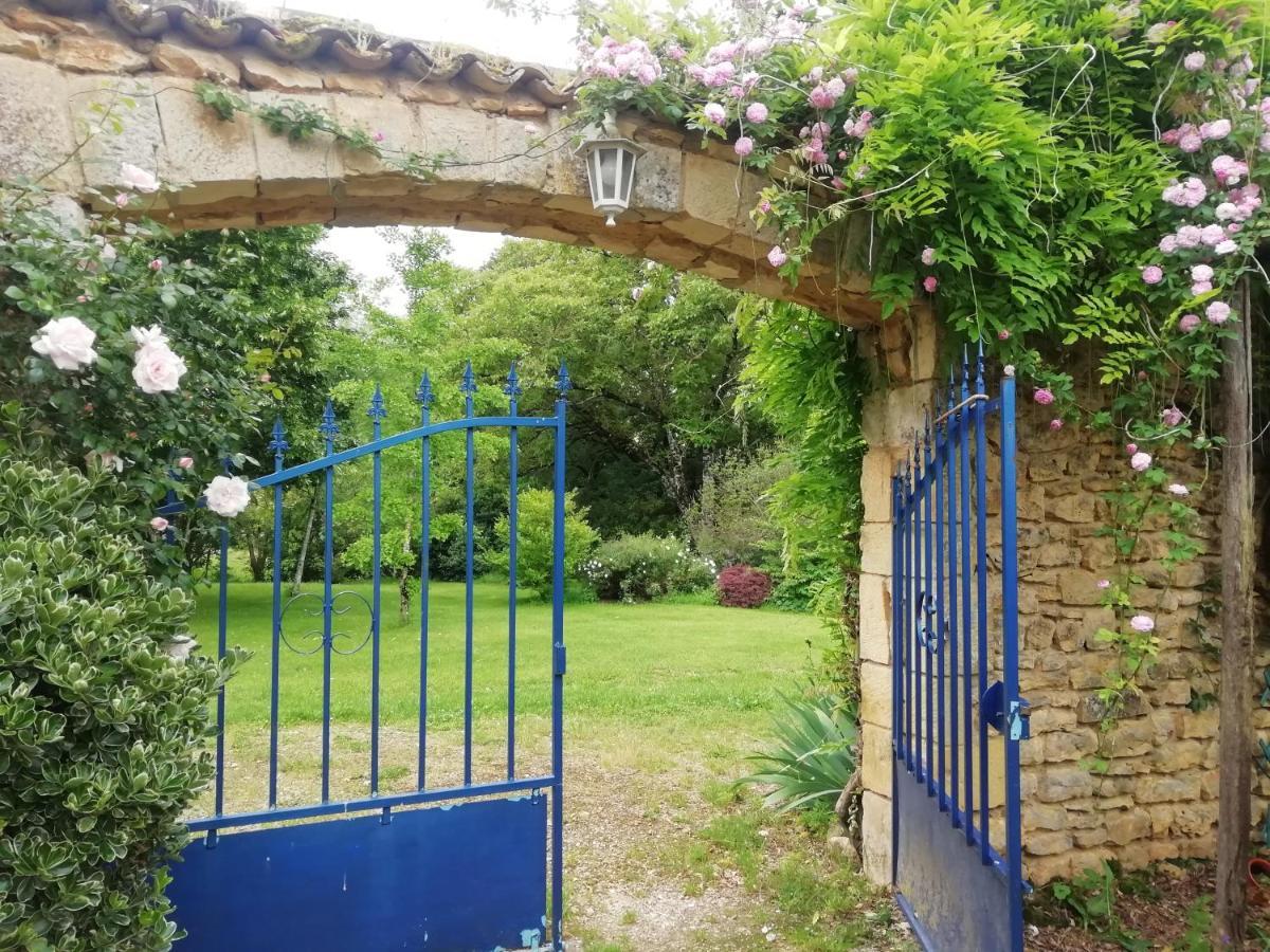 Hotel La Borie du Chevrier à Sainte-Croix-de-Beaumont Extérieur photo