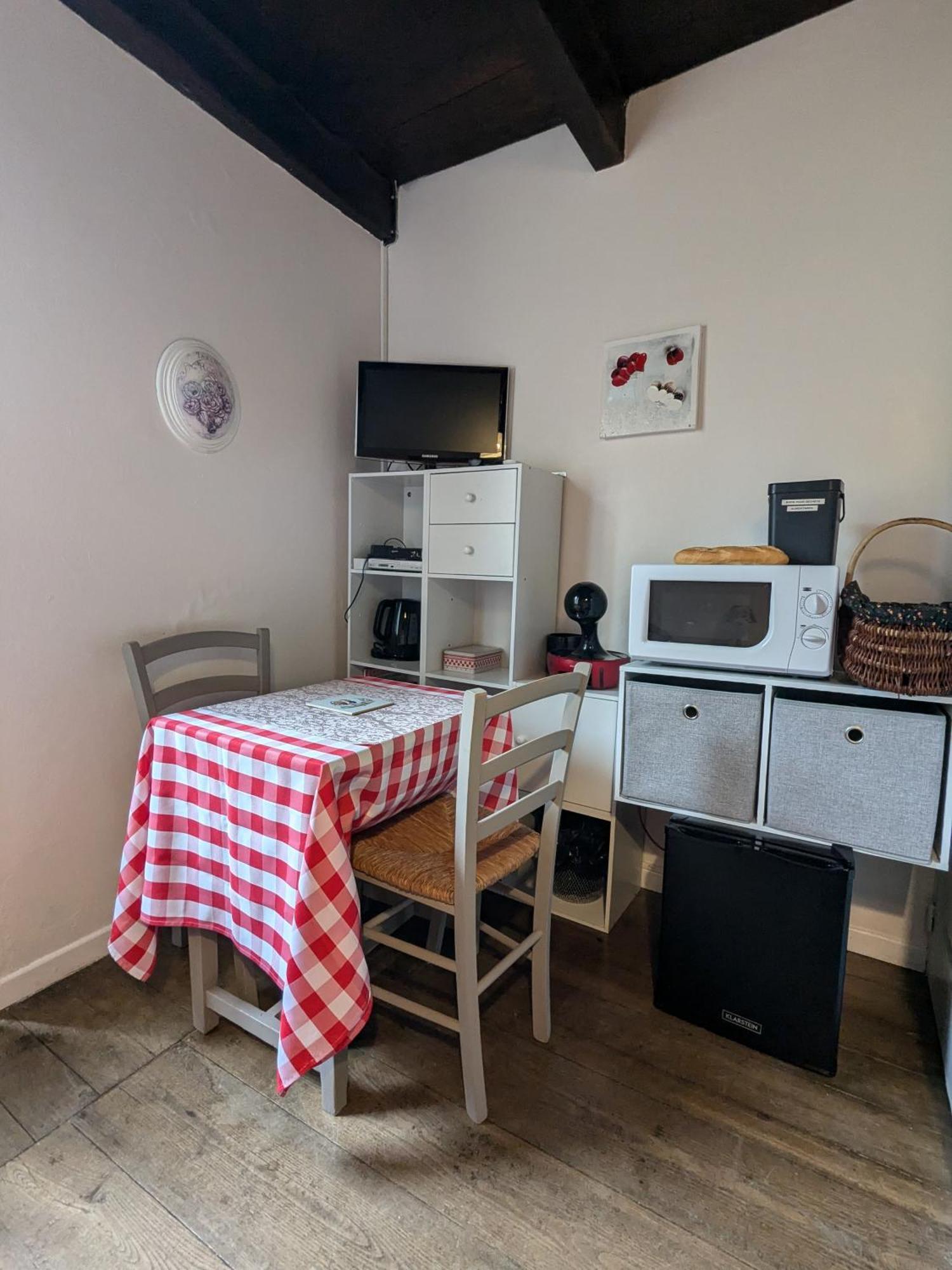 Hotel La Borie du Chevrier à Sainte-Croix-de-Beaumont Extérieur photo